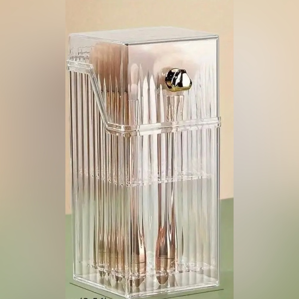 Dani Clear Makeup Brush Storage Case